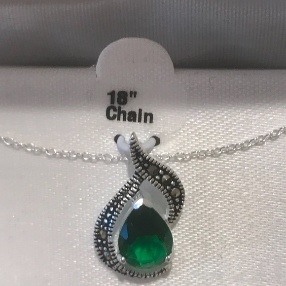 Sterling Silver 18” inch chain - Picture 3 of 3